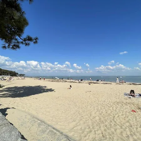Maison Plain Pied Avec Jardin, Proche Et Commerces, Calme Et Equipe, - Fr-1-224b-607 * Noirmoutier-en-l'Ile