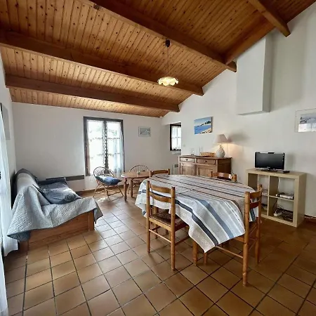 Maison Plain Pied Avec Jardin, Proche Et Commerces, Calme Et Equipe, - Fr-1-224b-607 Casa vacanze